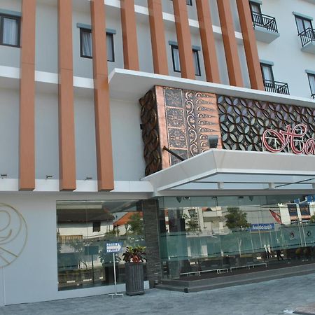 Hotel Arjuna Jogjakarta Buitenkant foto