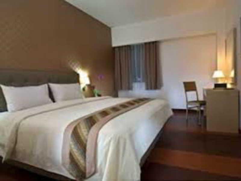 Hotel Arjuna Jogjakarta Buitenkant foto