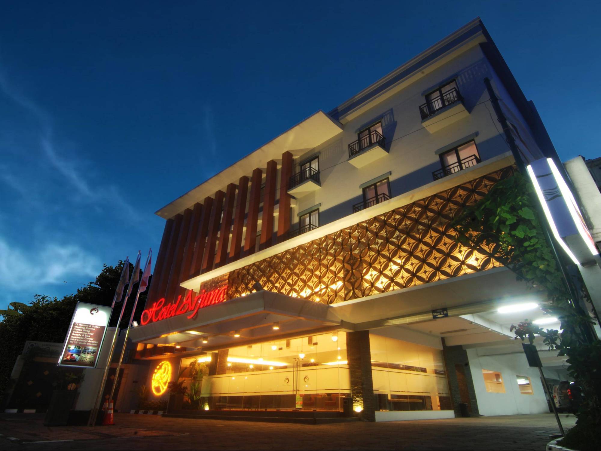 Hotel Arjuna Jogjakarta Buitenkant foto